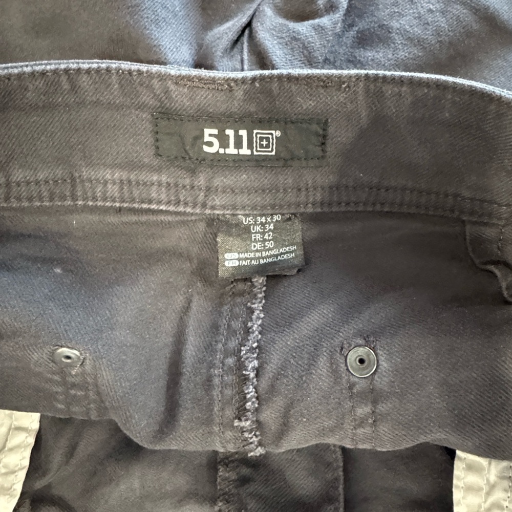 Men’s 5.11 pants - Picture 5 of 5